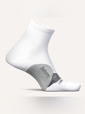 Feetures Women's Light Cushion Socks Small White NWT